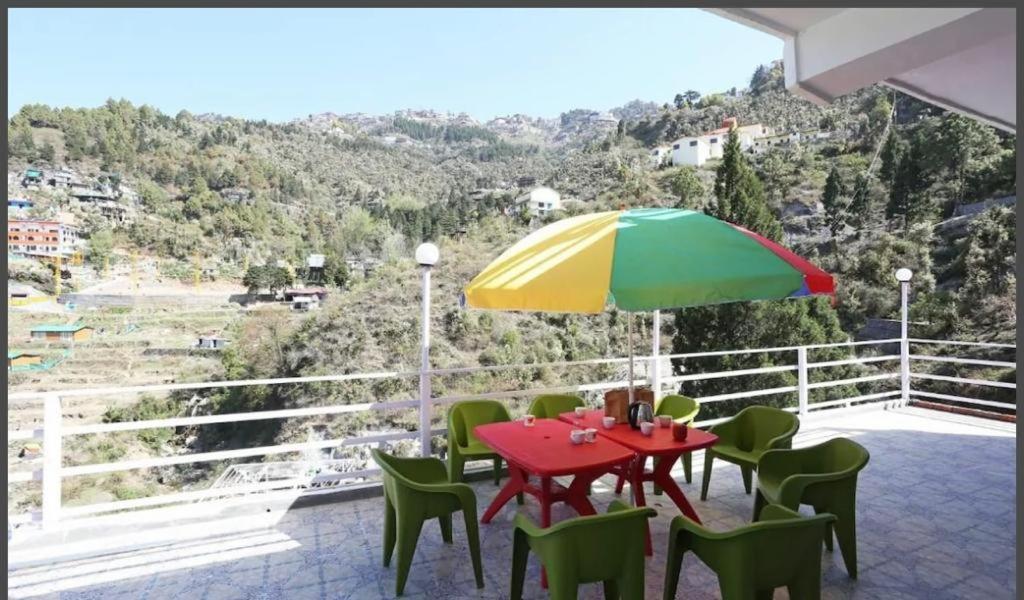 ホテル Hill Stone Mussorie ムスーリー エクステリア 写真