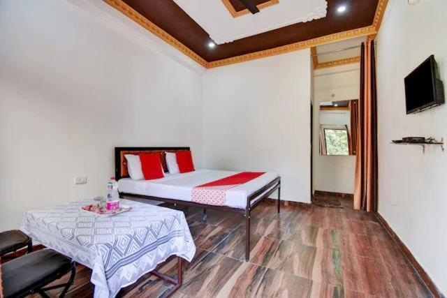ホテル Hill Stone Mussorie ムスーリー エクステリア 写真
